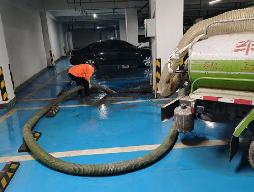 地下車庫(kù)汽車吸污